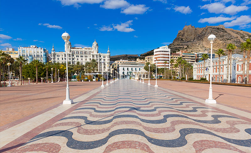 Alicante promenade