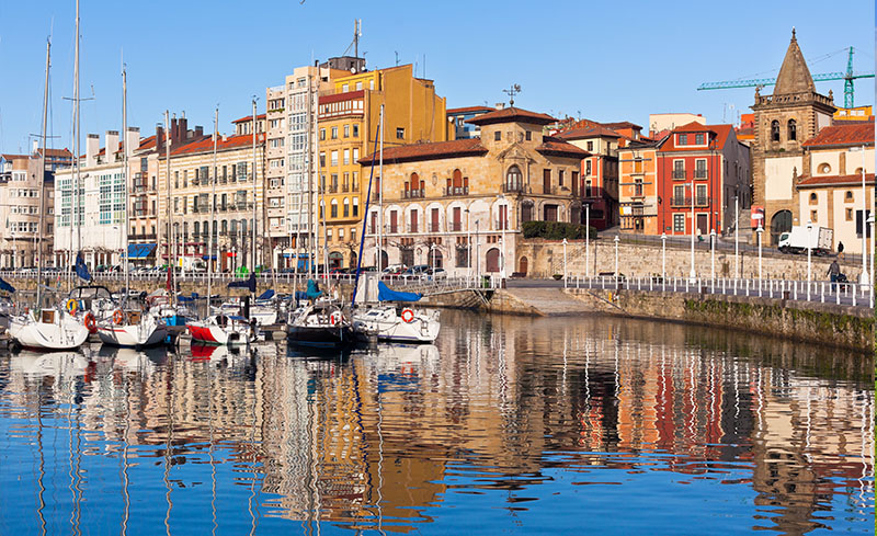 Gijón marina