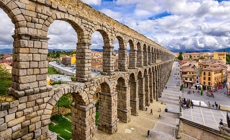 El acueducto con Segovia a sus pies
