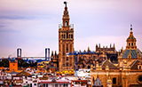 La Giralda y la catedral de Sevilla